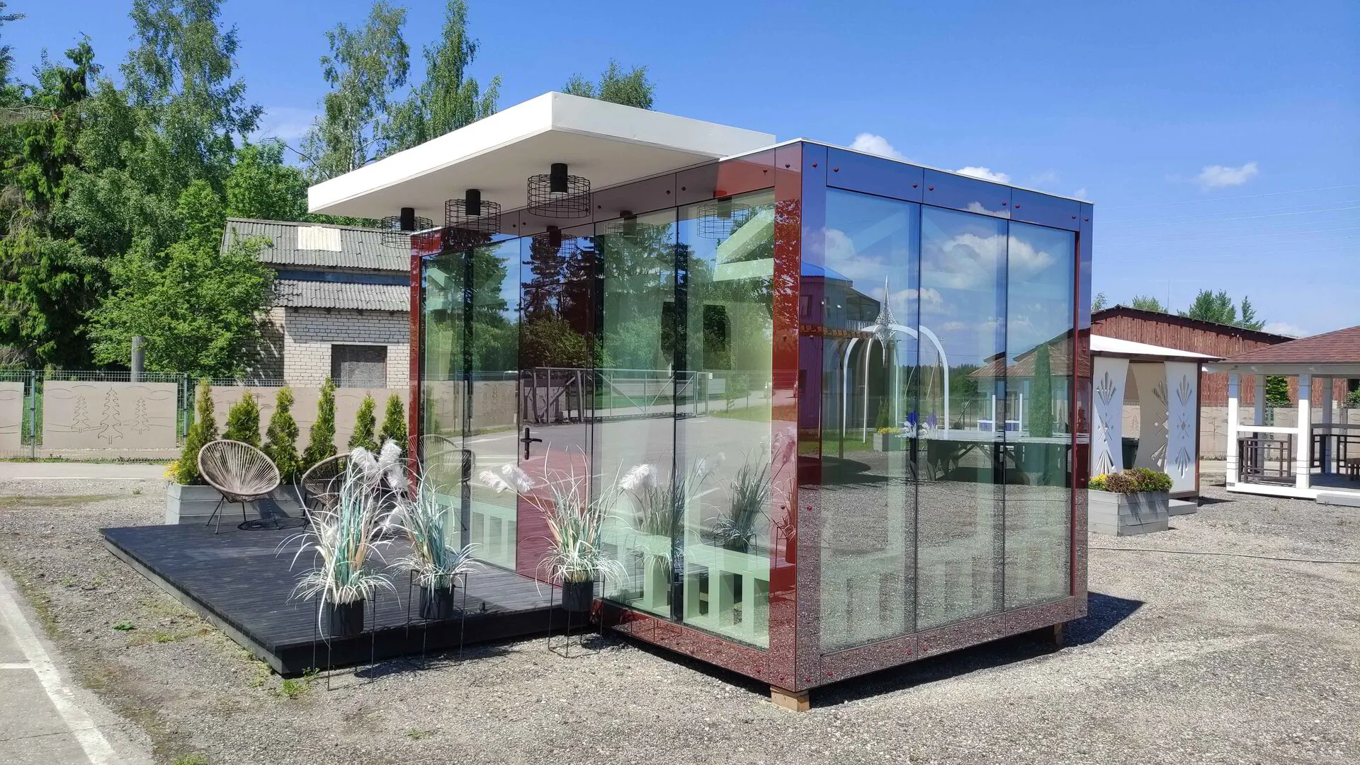 Koka karkasa moduļu māja 15 m² dabā