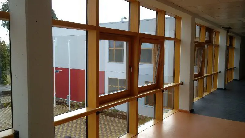 Stikla fasāde