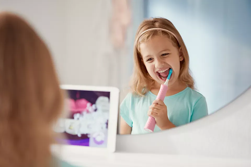 Elektriskā zobu birste bērniem. Kā izvēlēties labāko?