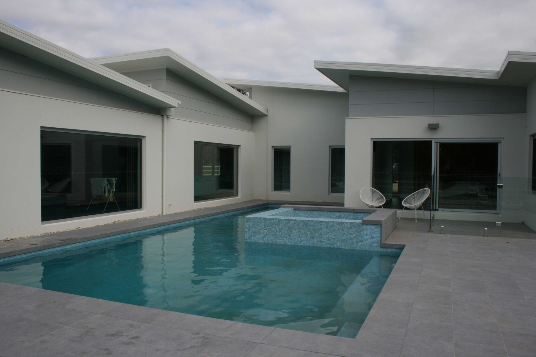 quality pool and construction